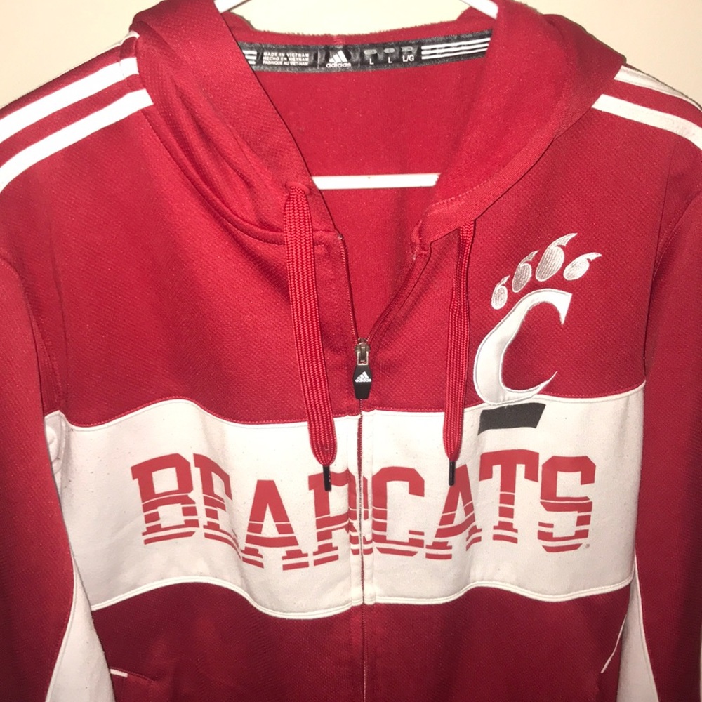 🔥🔥🔥 Cincinnati Bearcats Zipup Hoodie 🔥🔥🔥